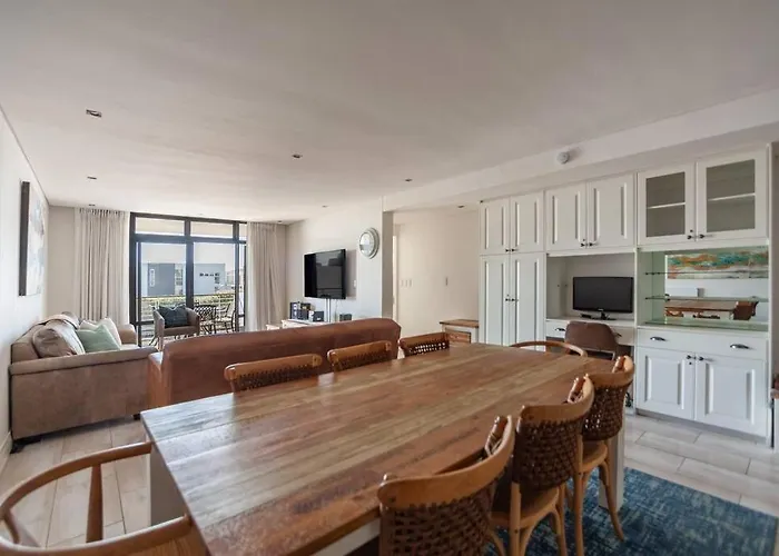 170 Eden On The Bay