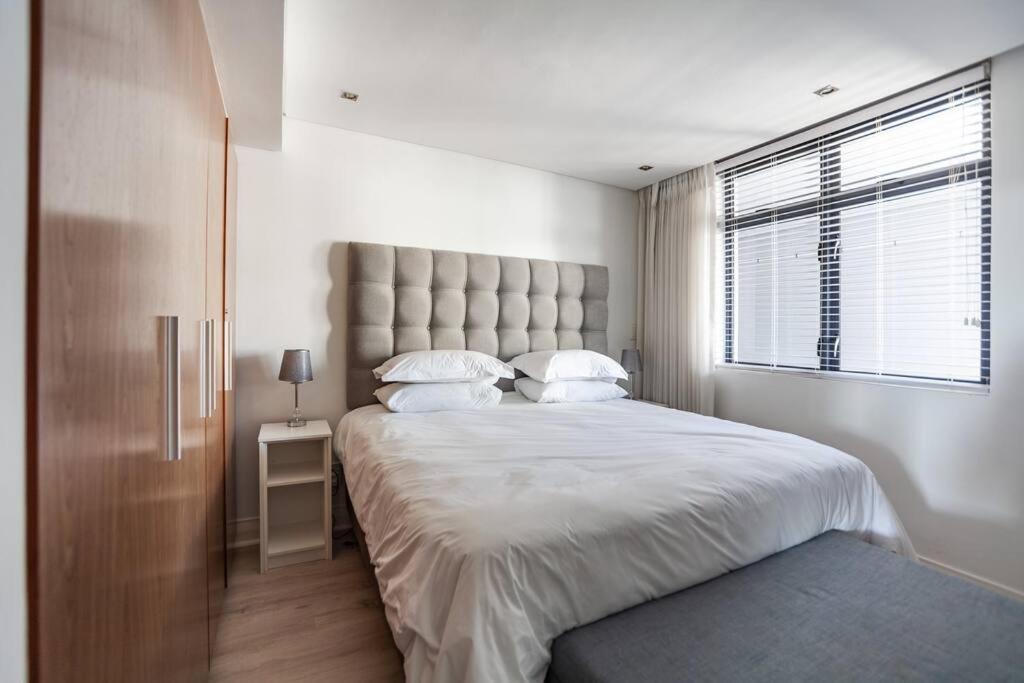 170 Eden On The Bay Apartment Cape Town