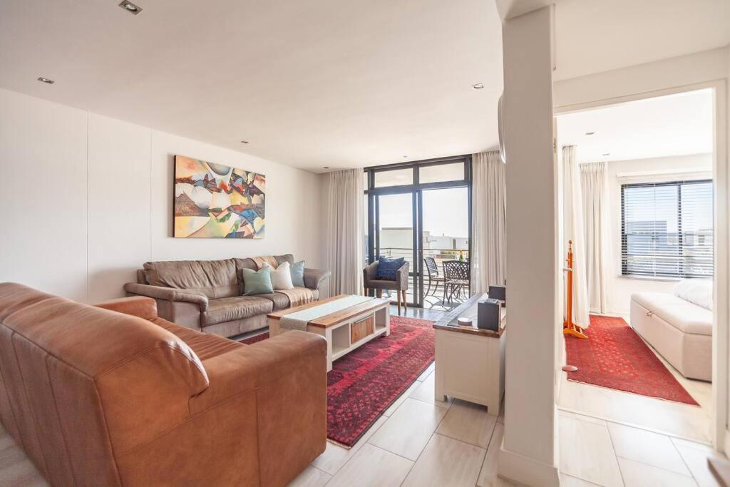 Apartment 170 Eden On The Bay
